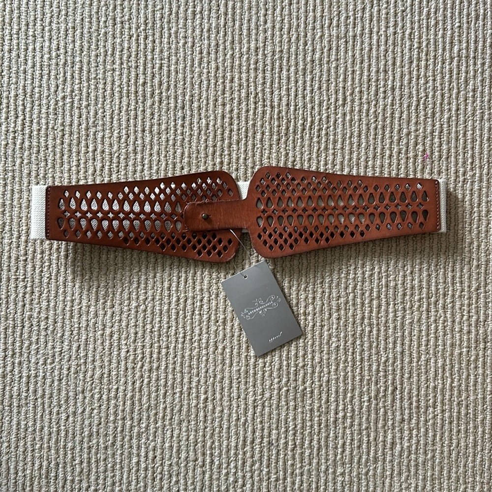 Anthropologie belt
